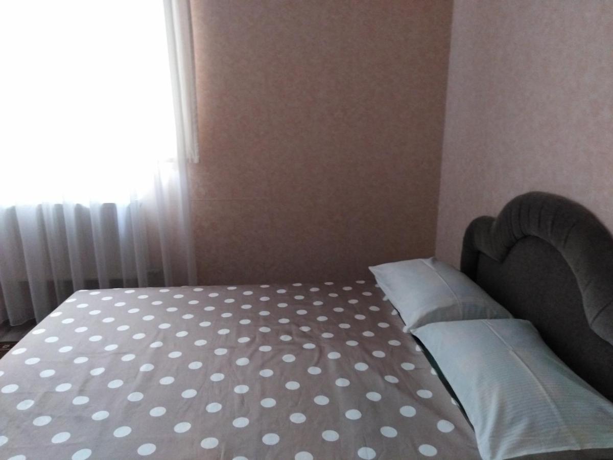 Apartament on Komarova Kropyvnytskyi Bagian luar foto